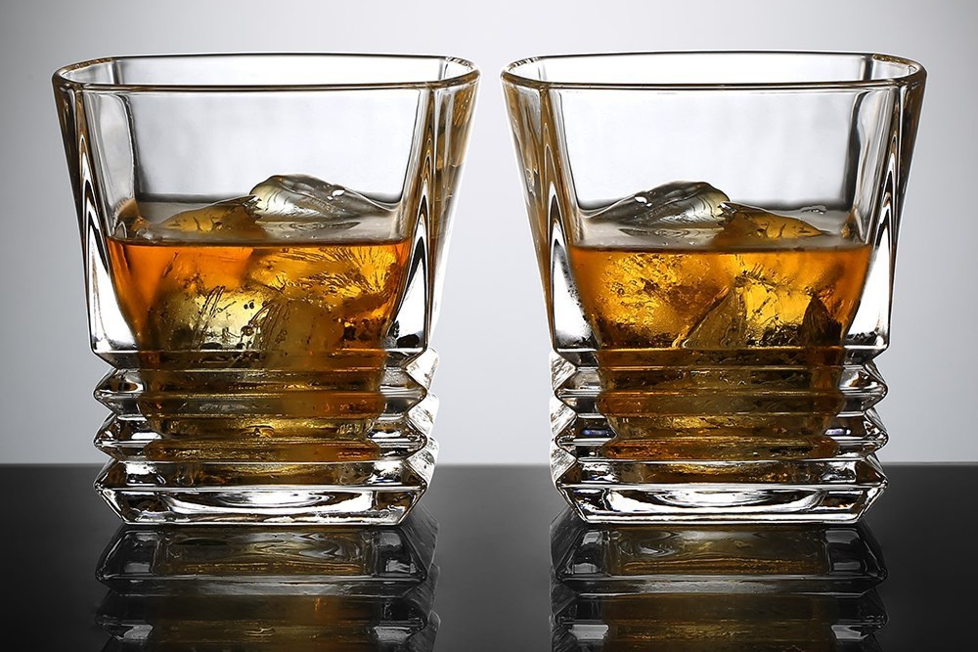 Ecooe Glasses Set